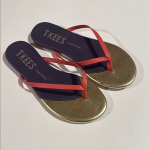 Tkees slippers